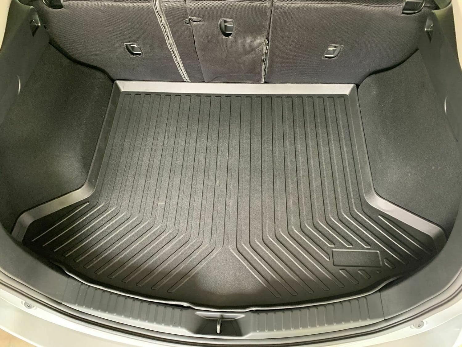 EACCESSORIES EA Cargo Liner – Trunk Mat for Mazda CX-5 CX5 2017-2023 – Weather-Resistant Trunk Mats for Cars with Raised Lip – Non-Slip Car Trunk Mat Rubber – Easy to Install – Laser Pre-Cut Design