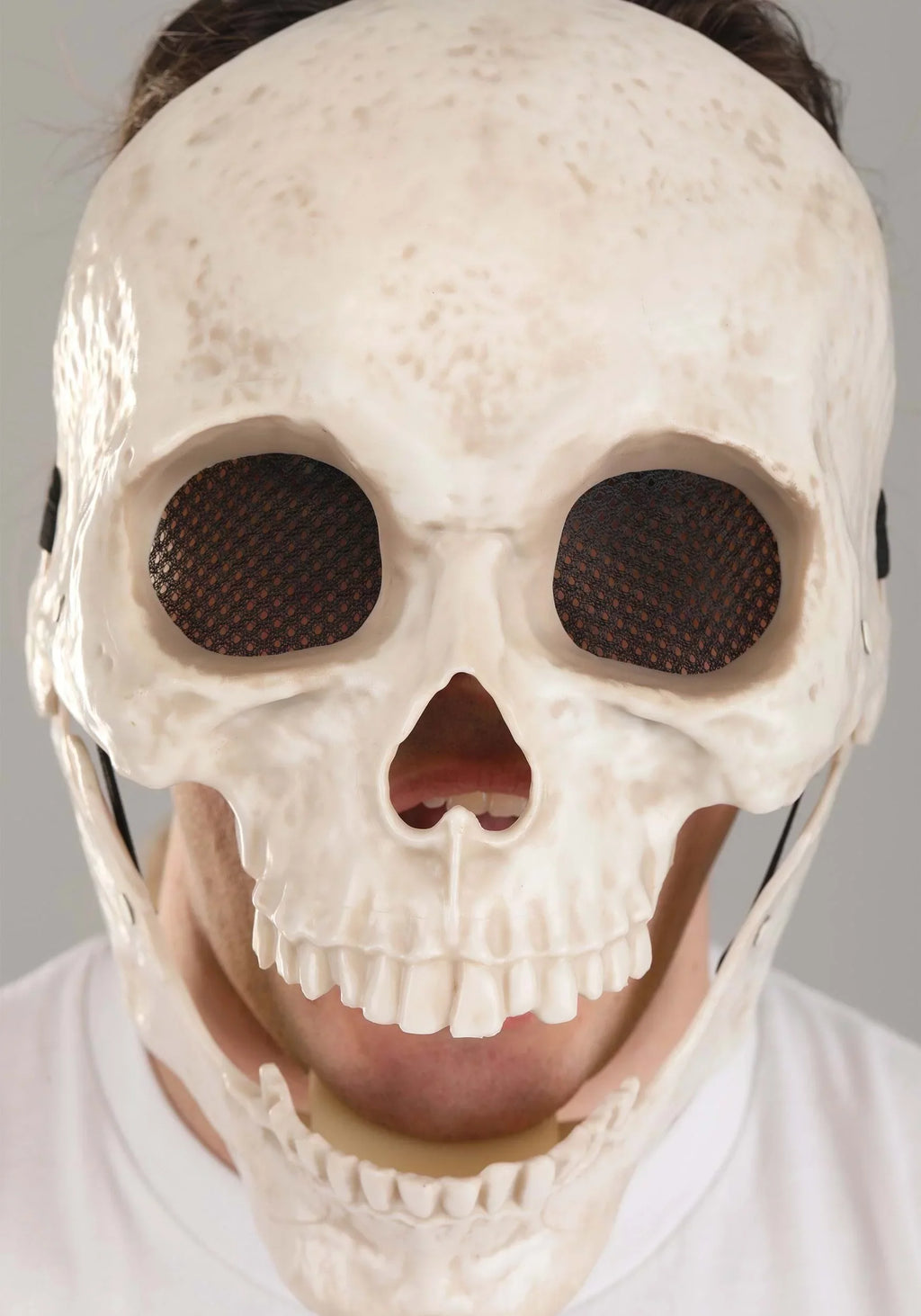 Shining Skull Mouth Mover Mask