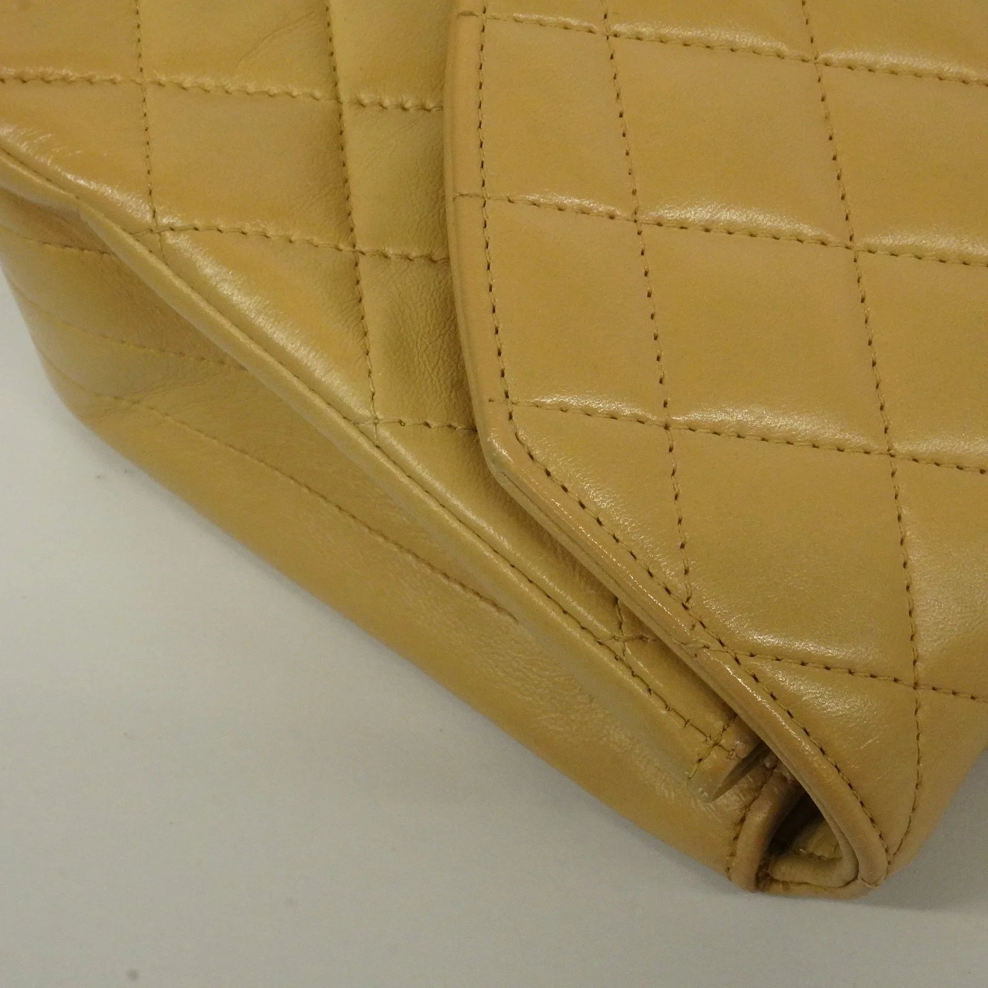 Authenticated Used Auth Chanel Matelasse Single Chain Individuals Leather Shoulder Bag Beige