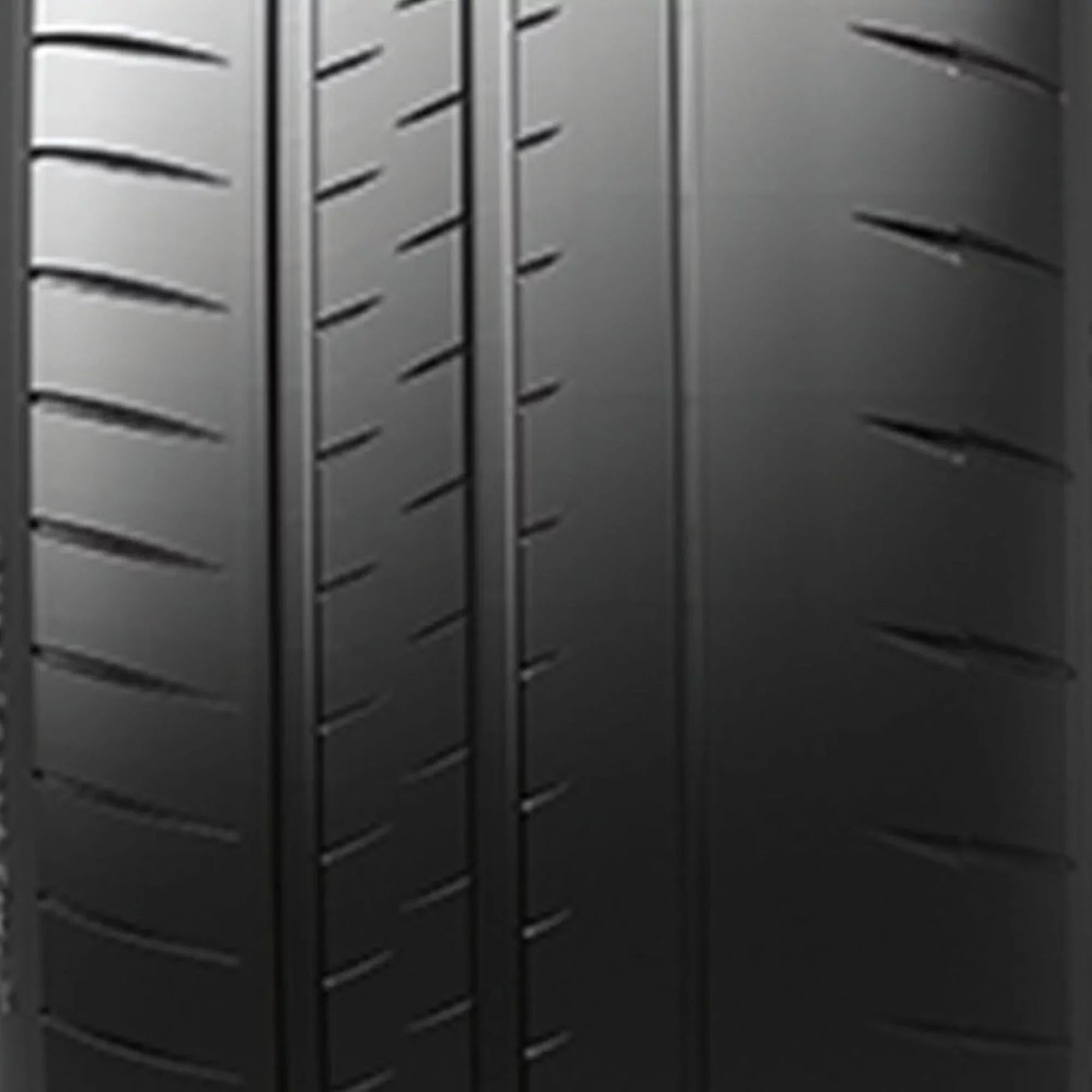 Michelin Pilot Sport Cup 2 Summer 235/40ZR19 96Y XL Passenger Tire Fits: 2014-20 Ford Fusion Titanium, 2015-16 Honda Accord Sport