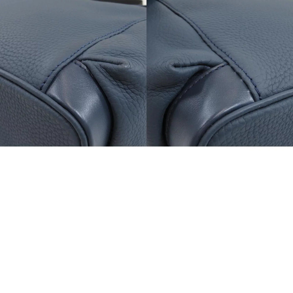 Pre-Owned Louis Vuitton M58475 Christopher Shoulder Bag Taurillon Leather People (Good)
