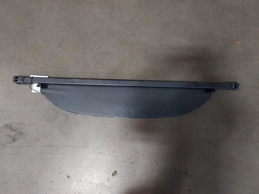 Pre-Owned 2014 Toyota Rav4 Trunk Cargo Cover Shade OEM LKQ (Good)