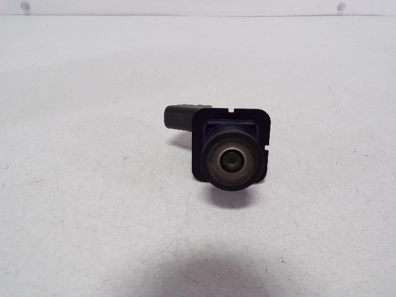 Pre-Owned 15-18 Ford Focus Rear View Backup Camera OEM LKQ (Good)