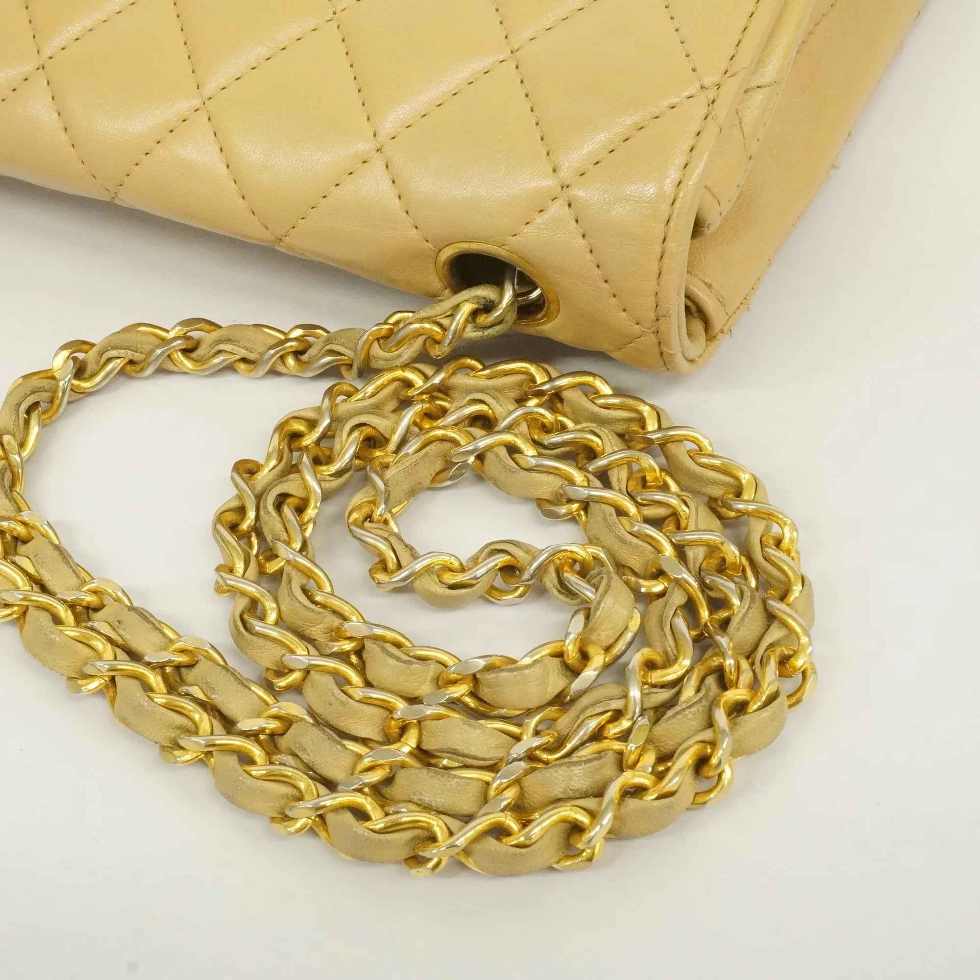 Authenticated Used Auth Chanel Matelasse Single Chain Individuals Leather Shoulder Bag Beige
