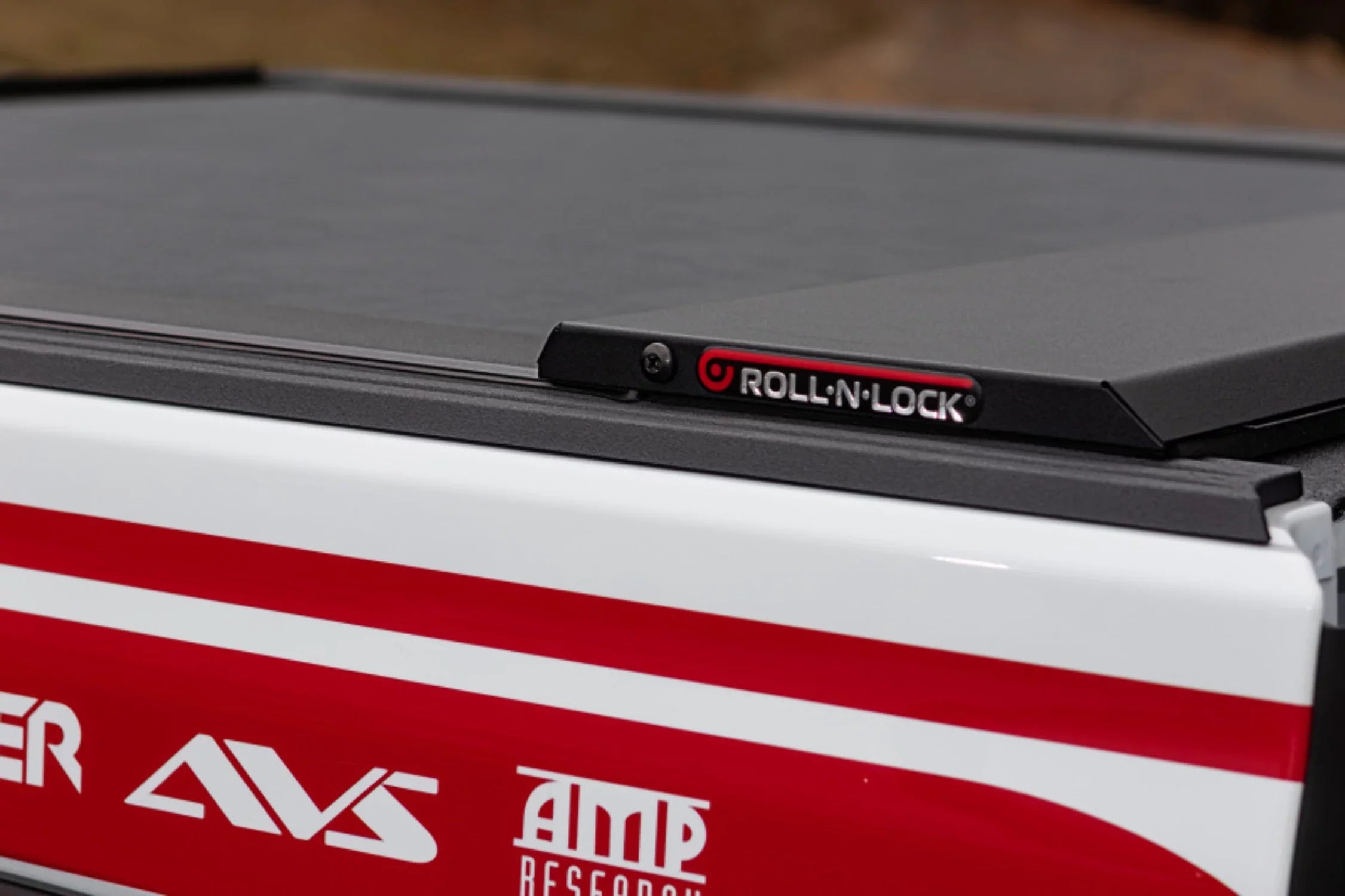 Roll-N-Lock by RealTruck M-Series Retractable Truck Bed Tonneau Cover | LG496M | Compatible with Select 2020-2023 Jeep Gladiator w/o Trail Rail System 5' Bed (60")
