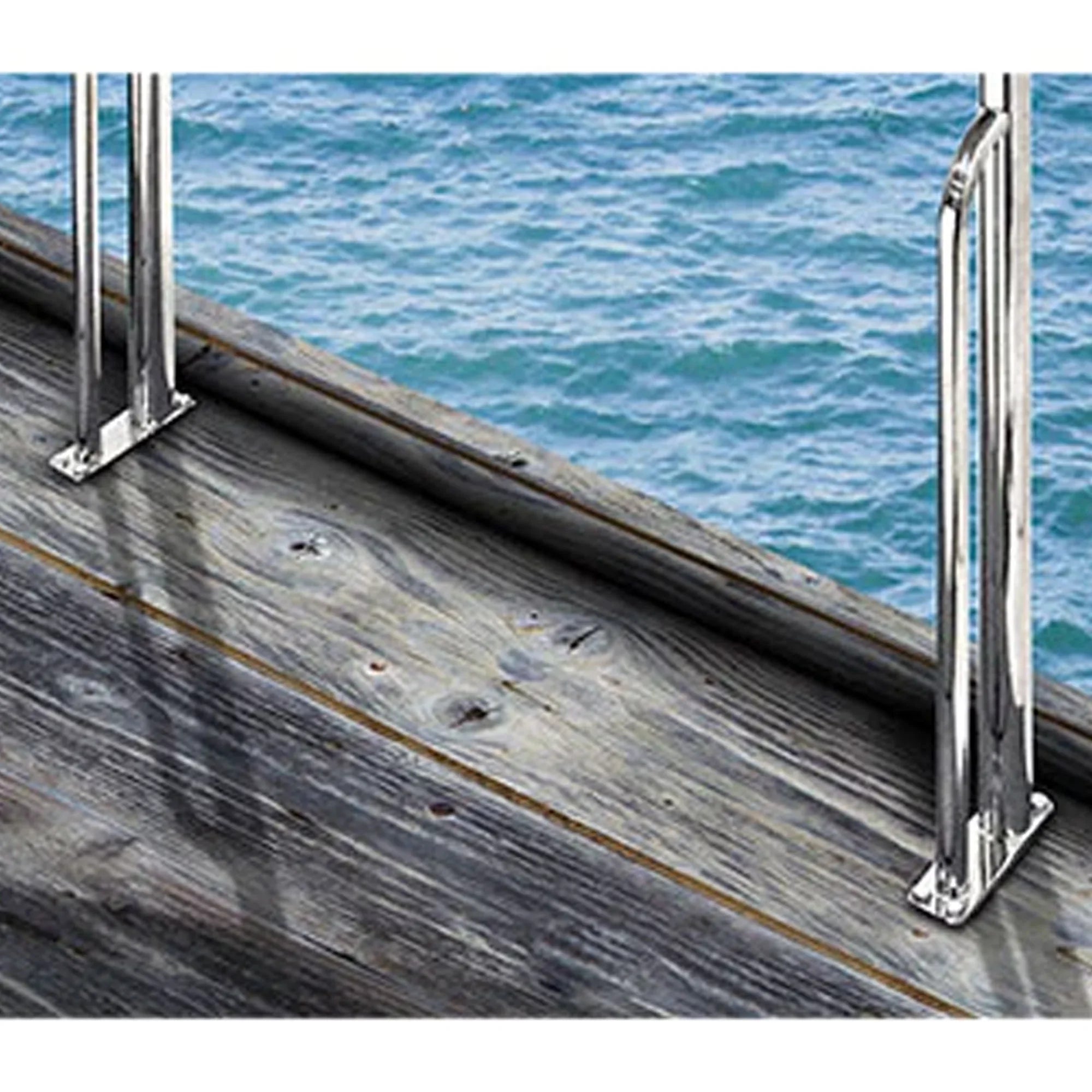 Magma Gentlemen Series Dock Cleaning Station with Stainless Steel Mount