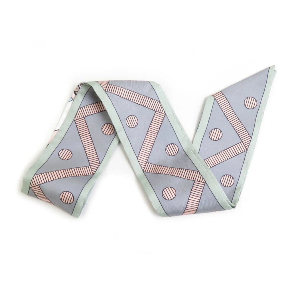 Pre-Owned Hermes HERMES Scarf Muffler Twilly Silk Multicolor People e58492f (Good)