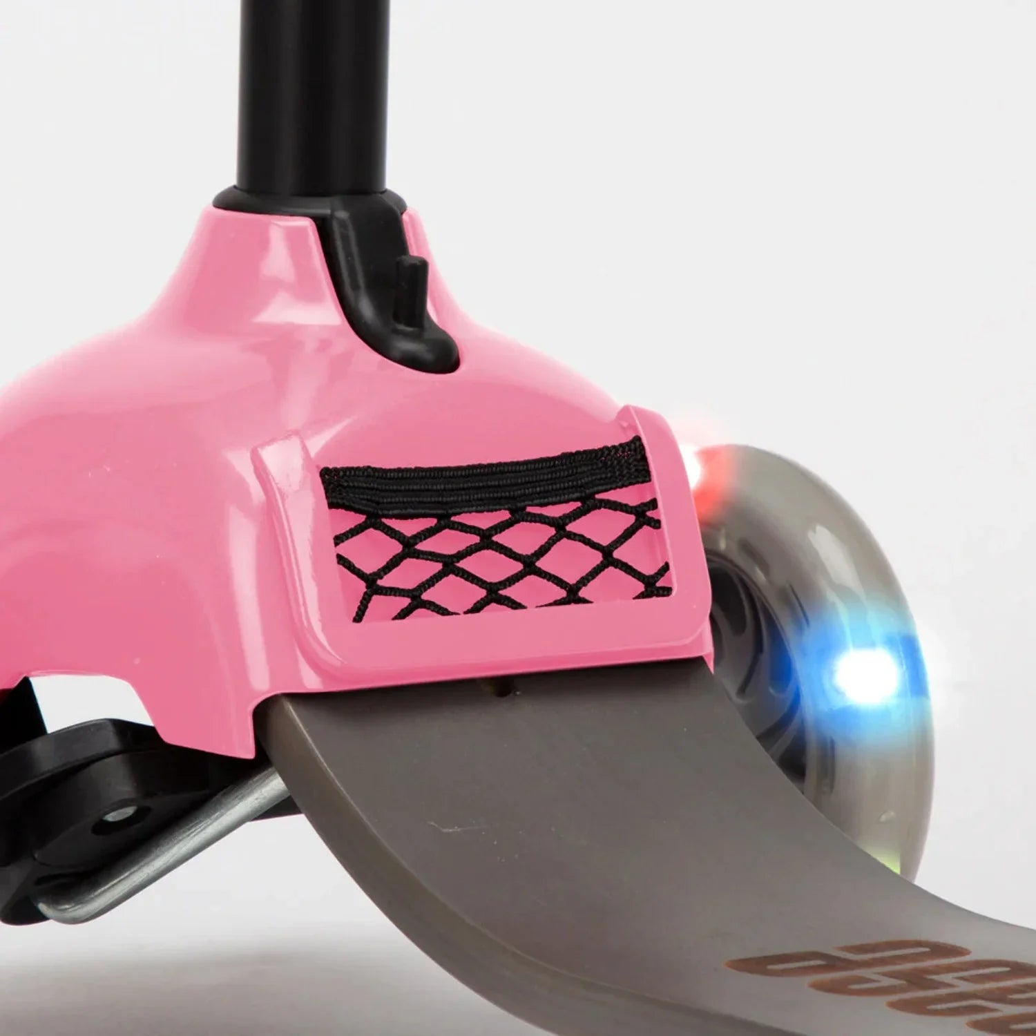 Nutcase Scooters Three Wheel Scooter Berry